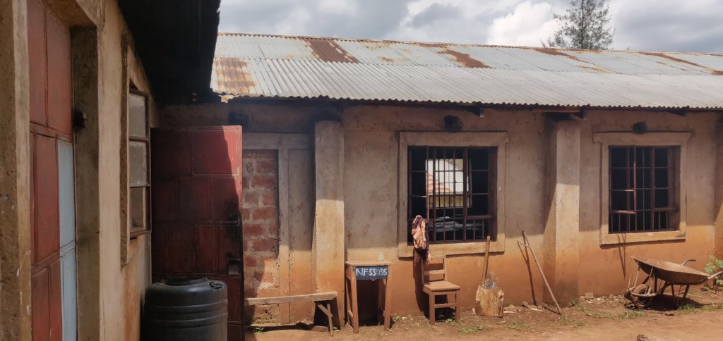 Create a safe working & dining space for students