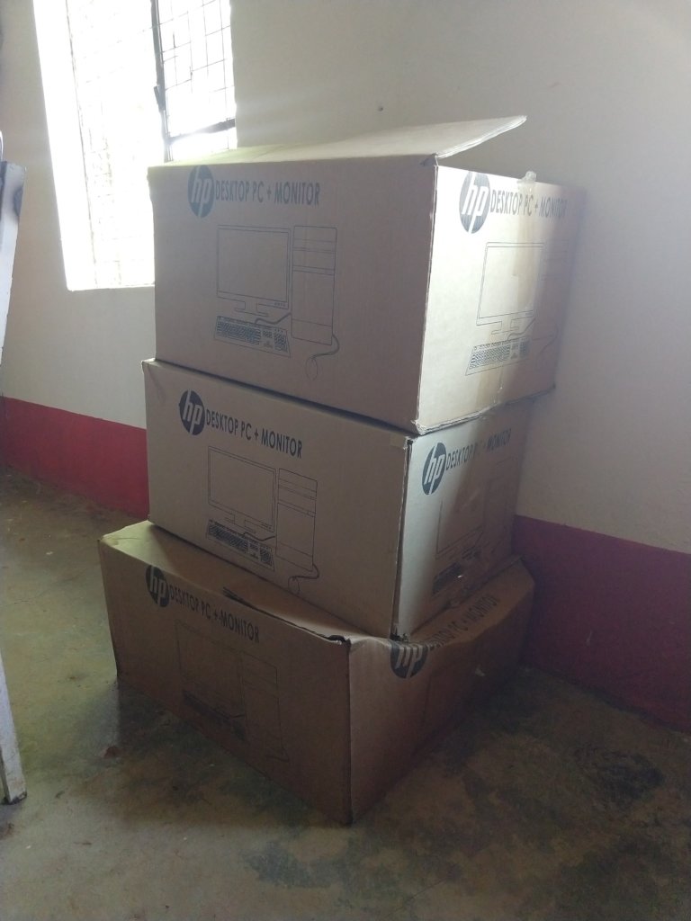 Provide a computer room for rural Kenyan school