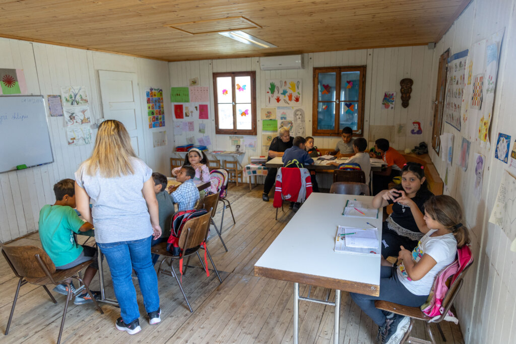 In Gjirokaster, Help Roma Children Stay in School