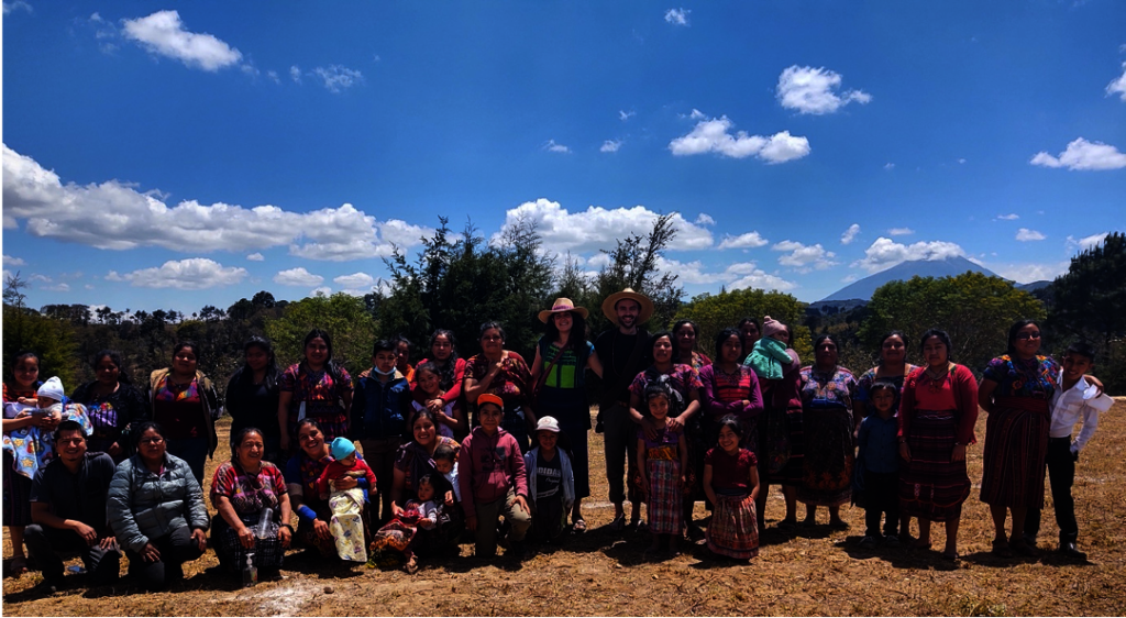 Give efficient stoves to 100 Guatemalan families