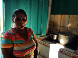 Cleaner cookstoves help Hondurans breathe easy.