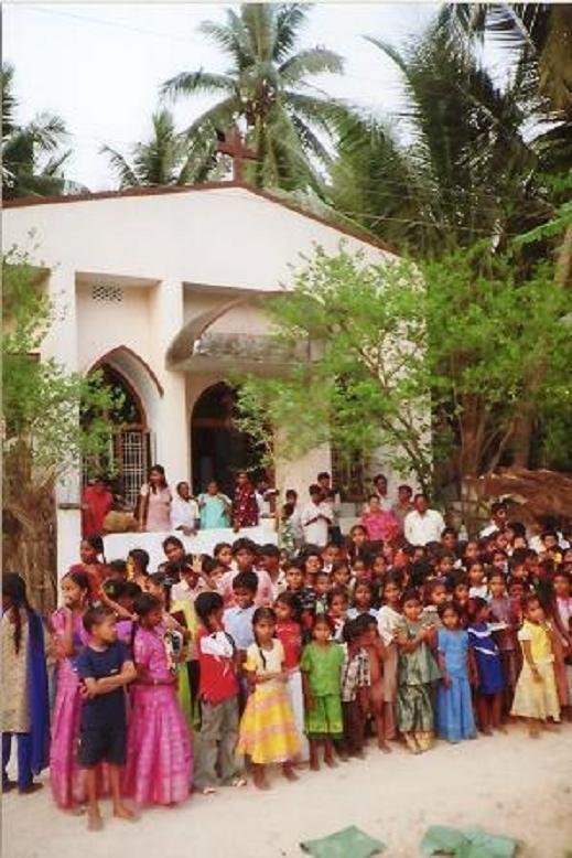 Children are in their Piccnic