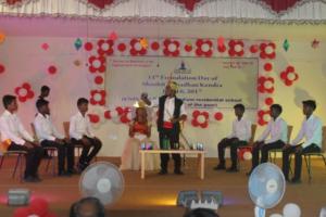 Macbeth being performed by SSK students