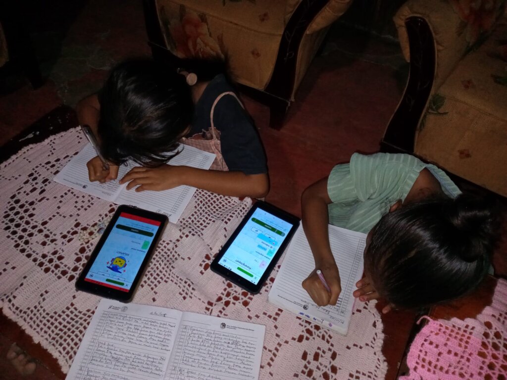 Unlock English Skills for 10,000 Indonesian Youths