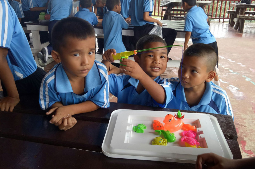 Sponsor 18 Kindergartners at Yaowawit in Thailand