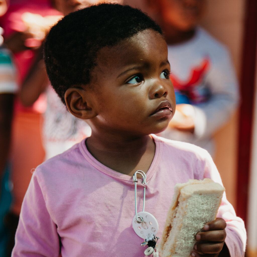 Project Hunger-Feeding Children in Desperate Need
