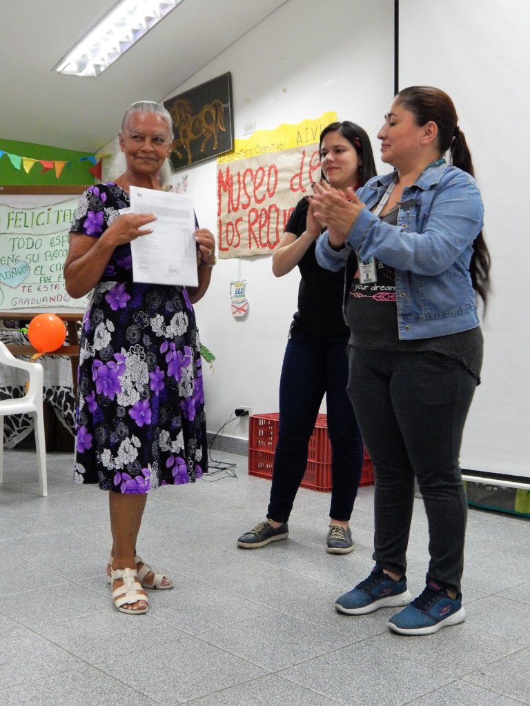 Provide literacy to vulnerable adults in Colombia