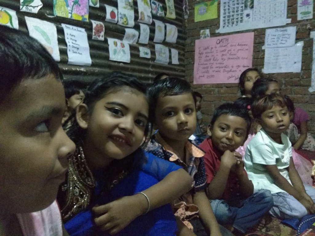 Pre-school Education for 1800 Slum Children