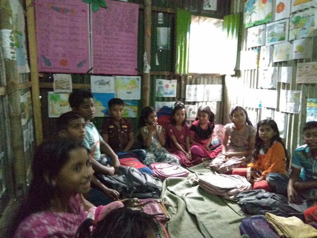 Pre-school Education for 1800 Slum Children