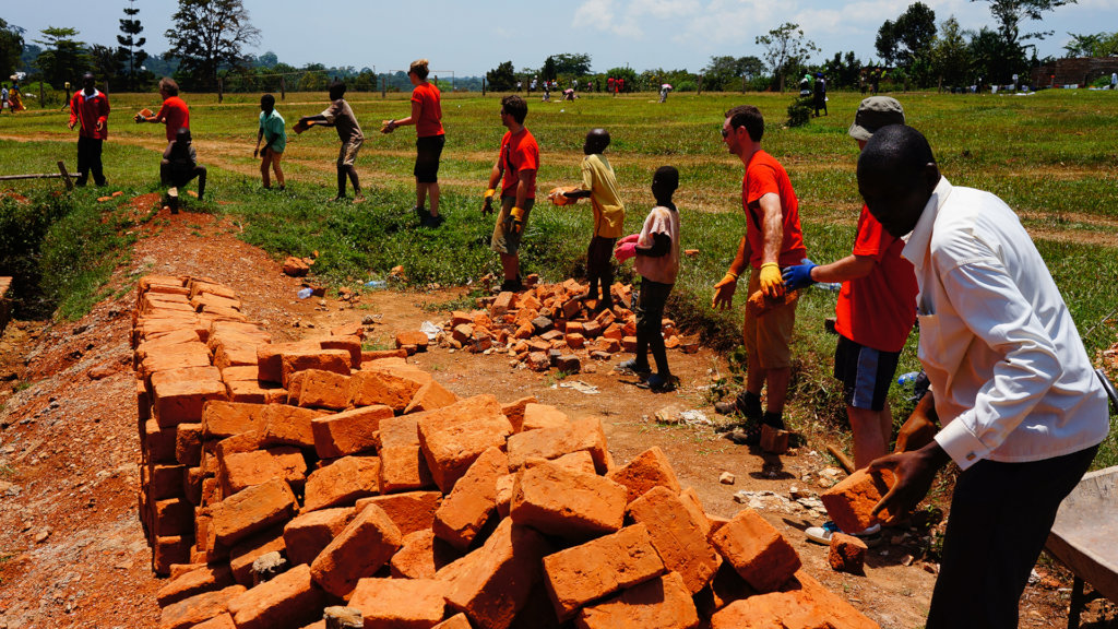 Build school in rural Uganda for children in need
