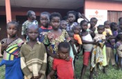 Bring water to health clinic, 500 villagers in CAR