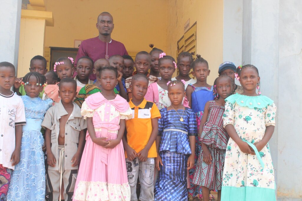 1st graders with teacher