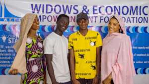 Digital Multimedia Technology  Students in the stu