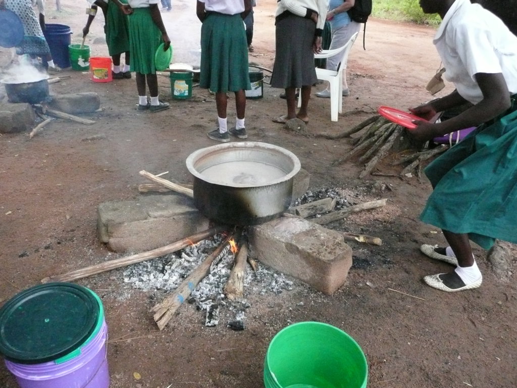 6,000 BREAKFASTS A WEEK FOR CHILDREN IN TANZANIA