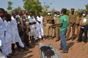 Demo on how to mix biochar & manure for fertilizer