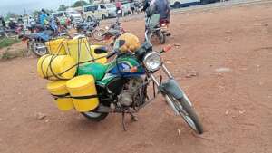 Ceollecting waste for Black Soldier Flies