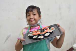 Wulai youth sushi creation