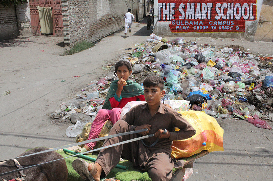 50 street children resume school in rural Pakistan