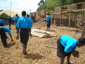 Students giving a helping hand