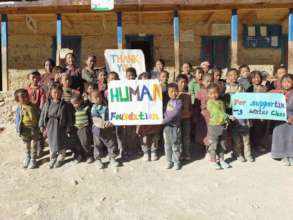 Children say thank you to Human-Stiftung