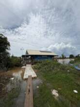 The River Clinic at rest along the Stung Sen River