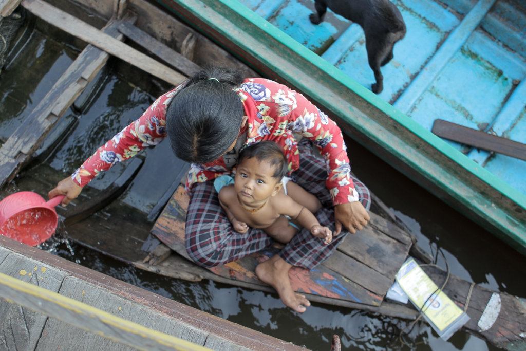 Supply Healthcare to Floating Villages in Cambodia