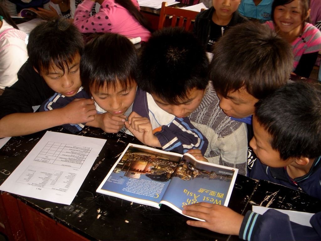 Empower 50,000 Young Green Ambassadors in China