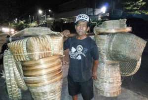 Grandpa Ratmo sells bamboo ware