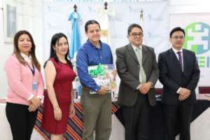 The Guatemalan Ombudsman presented the award
