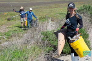 Seal Beach National Wildlife Refuge cleanup by ODA