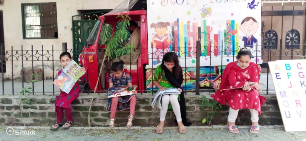 Rickshaw Mobile Library to visit 6000 children