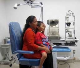 Mother and daughter both get eye exams