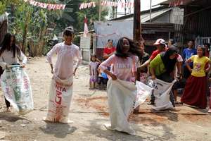 The sack race for teens