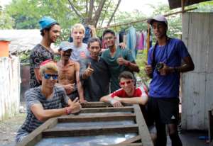 UWCSEA Students Build Oman a Trash Cart