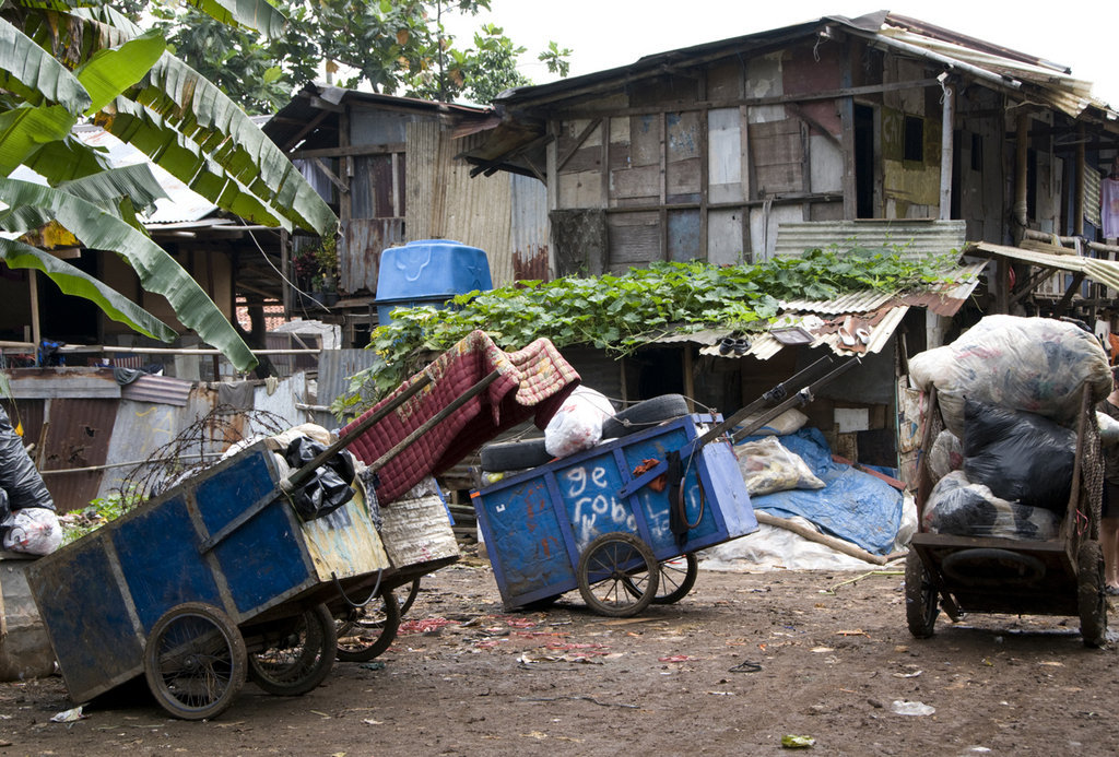 Generate Income & Hope From Non-Recyclable Garbage