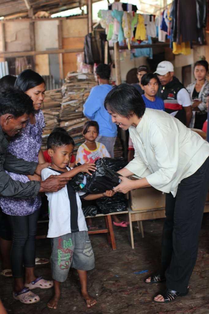 Generate Income & Hope From Non-Recyclable Garbage