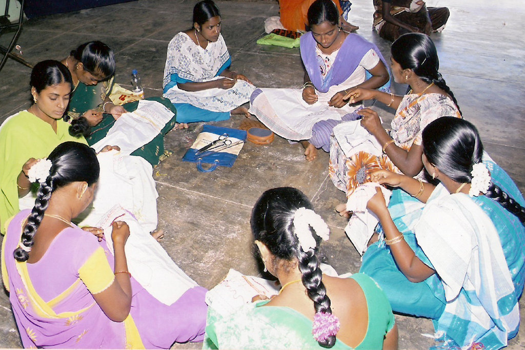 Prepare the dress making and desiening