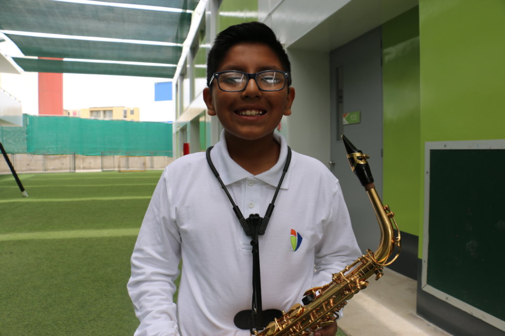 Empower the lives of 400 talented peruvian kids