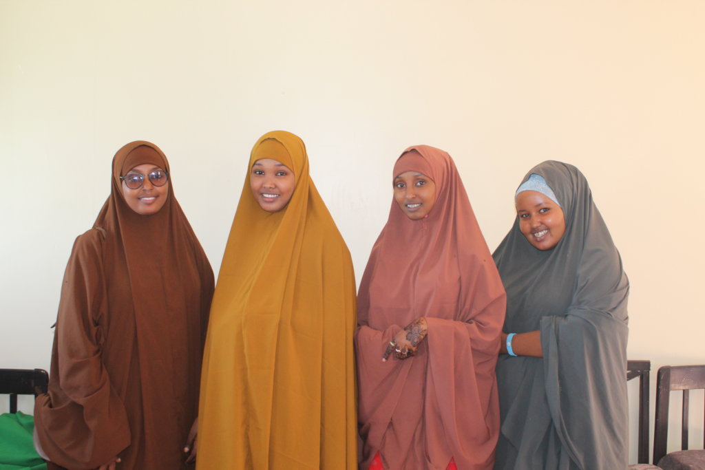 Tailor training to 50 poor Mothers in Mogadishu