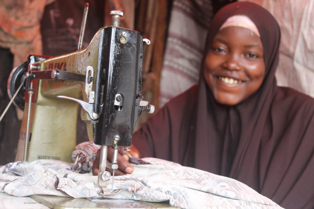 Tailor training to 50 poor Mothers in Mogadishu