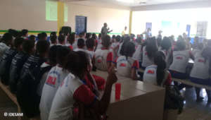 Meeting on fire awareness in a public school