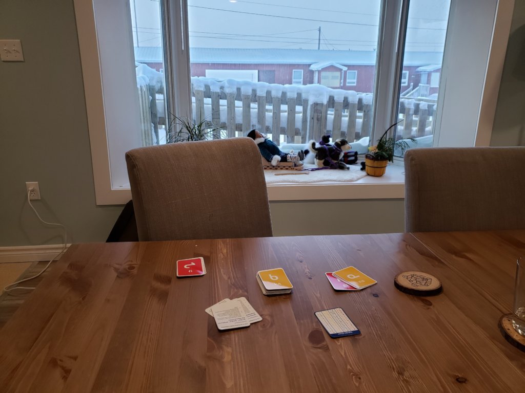 Learning Inuktitut with clients at the Centre