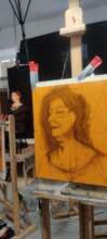 Shaa in an art class at AUR.