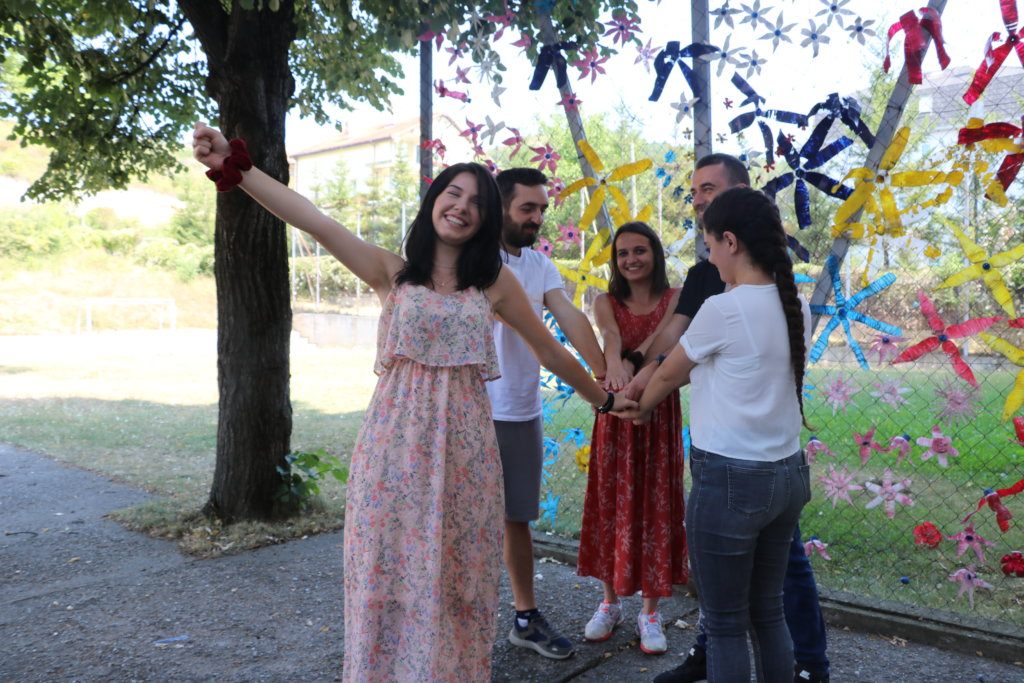 Support 1,000 Kosovo Youth Learn by Volunteering