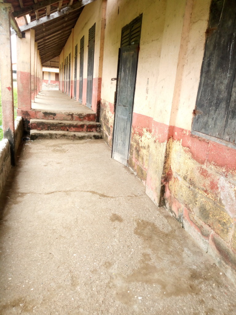 SPONSOR A CHILD AND CHANGE THEIR LIFE >SAVE GHANA