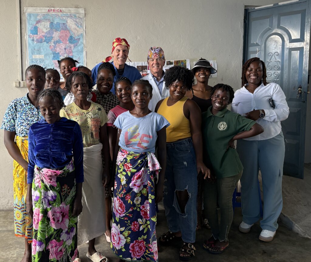 Aftercare women and surgeons in their hats!