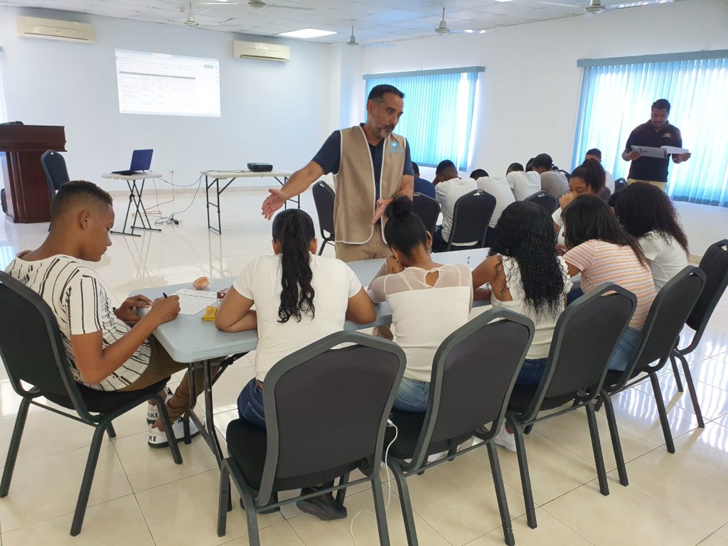 Teach Technology to Vulnerable Children