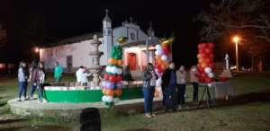 Coa Abajo completes their project & celebrates!
