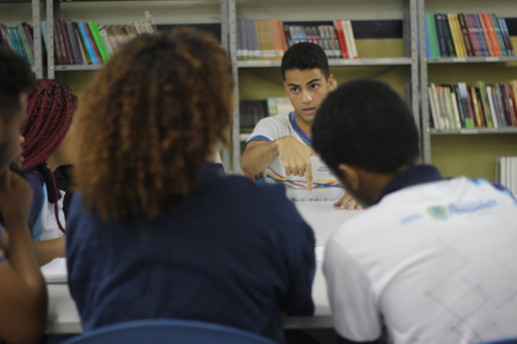 Civic Skills for 2.400 Youth in Brazil