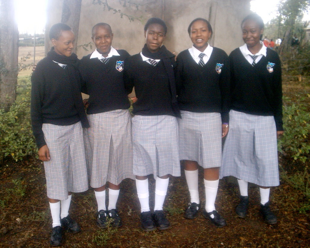 GIRLS HOME WORK CENTRE
